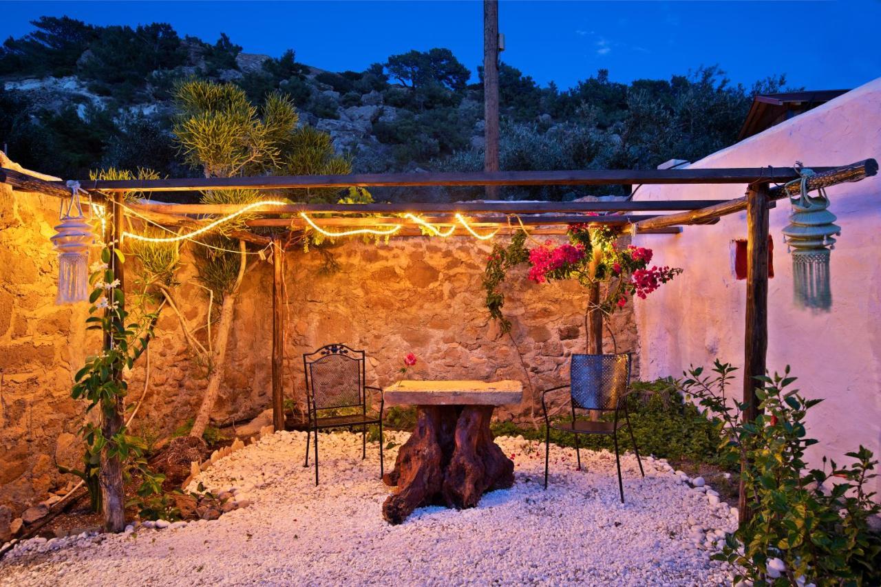 Natura Cottages Makrýgialos Dış mekan fotoğraf