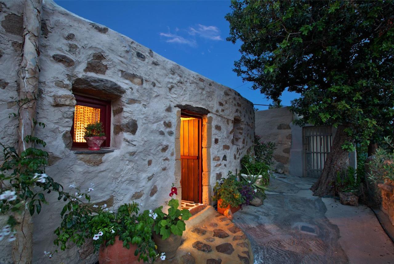 Natura Cottages Makrýgialos Dış mekan fotoğraf